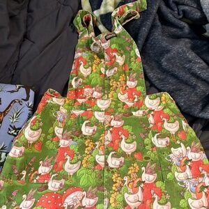 Run and Fly Pinafore